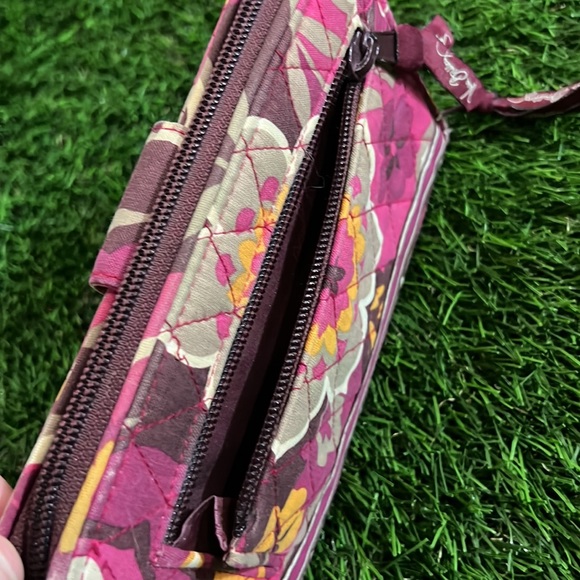 Vera Bradley Clutch Wallet - Picture 5 of 9